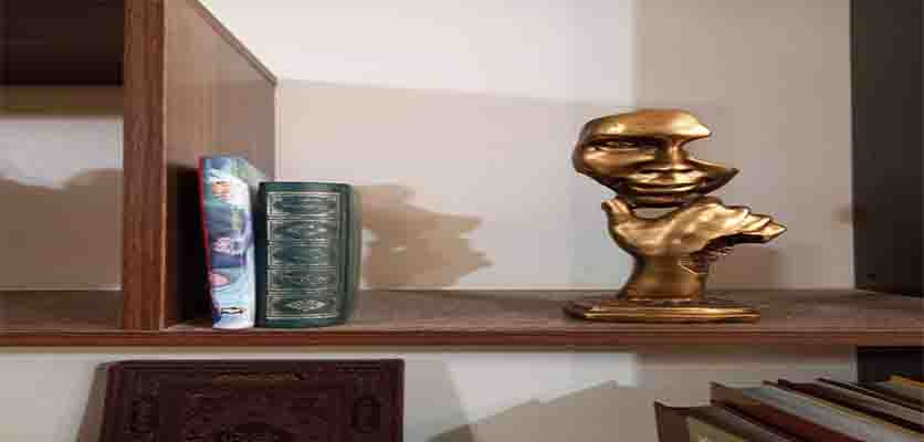 مشاوره نوجوان در اصفهان دکتر آذین گازر