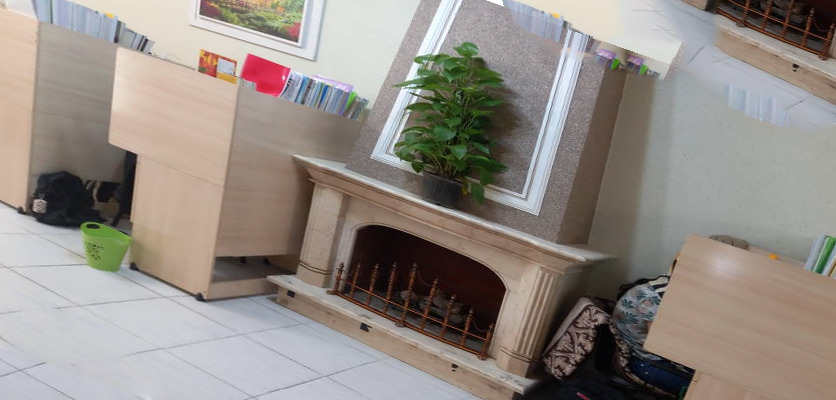 کتابخانه در اصفهان | پانسیون مطالعاتی در اصفهان | دکتر آذین گازر | drazingazor