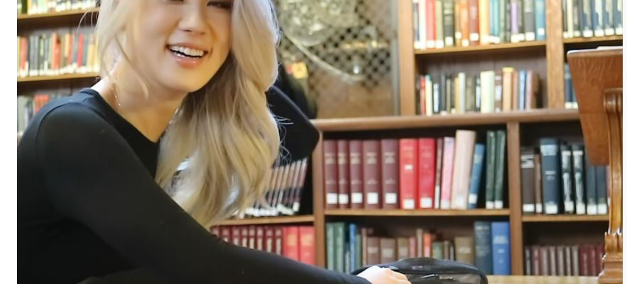 کتابخانه در اصفهان کتابخانه در اصفهان