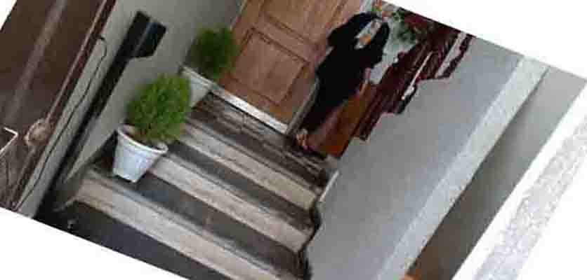 مشاوره نوجوان در اصفهان دکتر آذین گازر