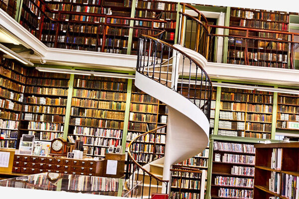 بهترین روانشناس در اصفهان دکتر آذین گازر