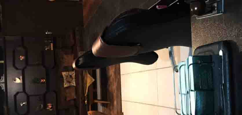 کتابخانه در اصفهان | دکتر اذین گازر | drazingazor