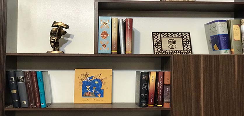 بهترین روانشناس در اصفهان | دکتر آذین گازر